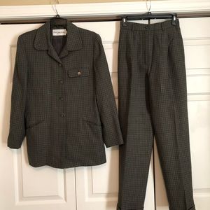 JH Collectibles jacket greens tweeted look